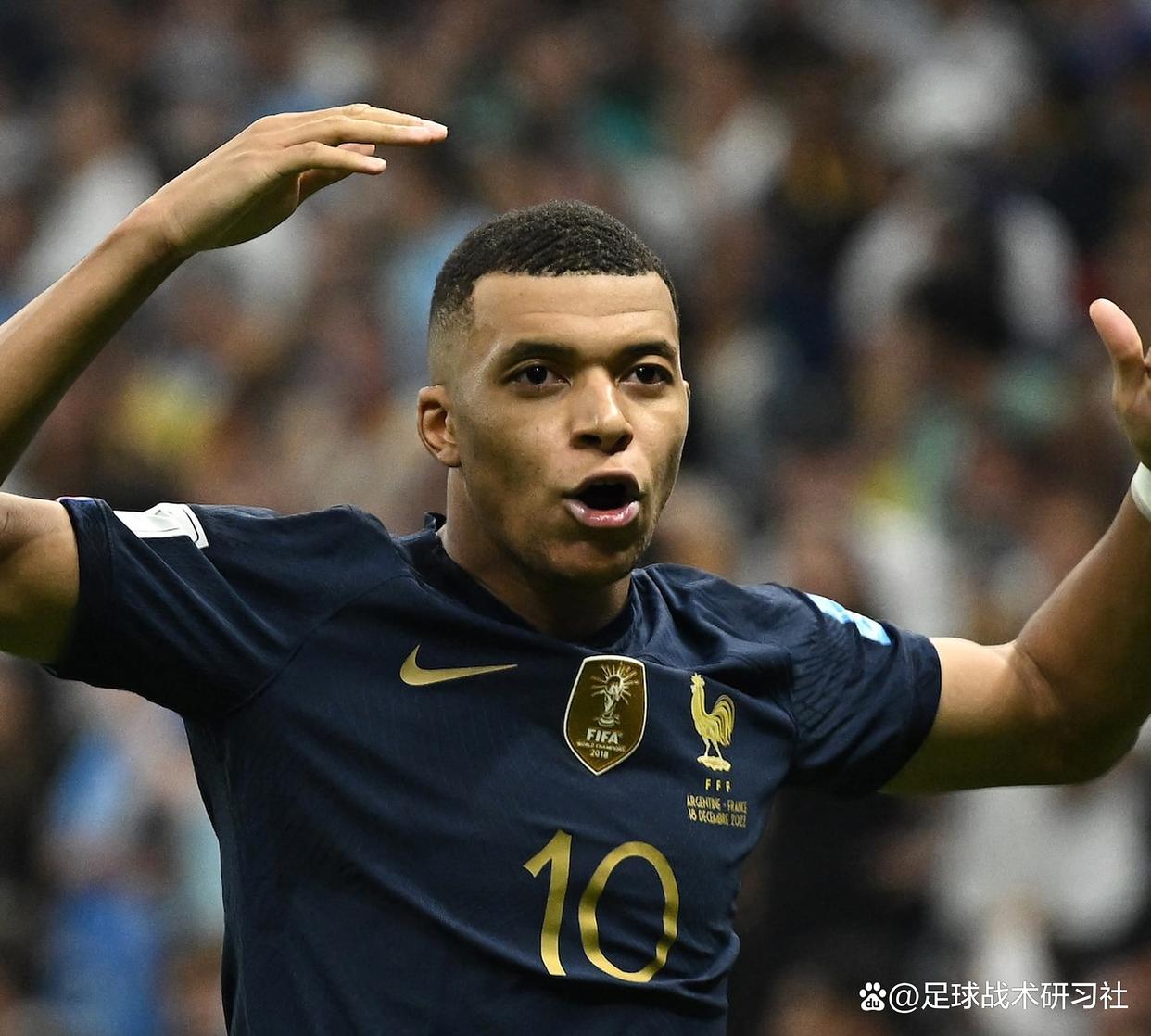 姆巴佩迎来十五赛季高光表现,G2球迷沸腾!的简单介绍 姆巴佩迎来十五赛季高光表现,G2球迷沸腾!的简单介绍